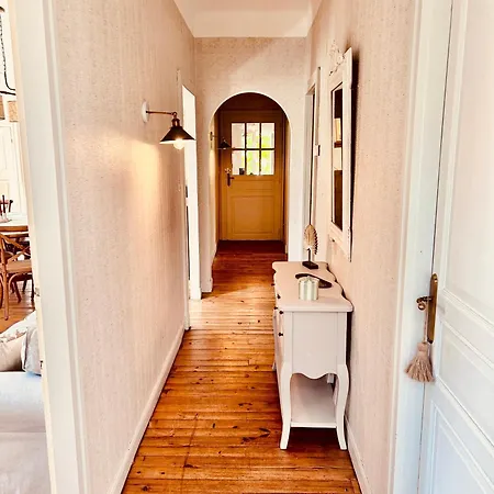 Maison Cote Ouest * 라벤느